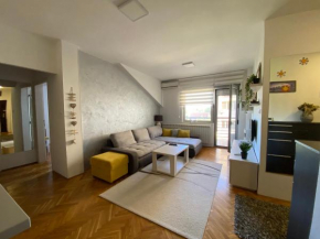 FAMILY CORNER-2bedroom apartment with free parking